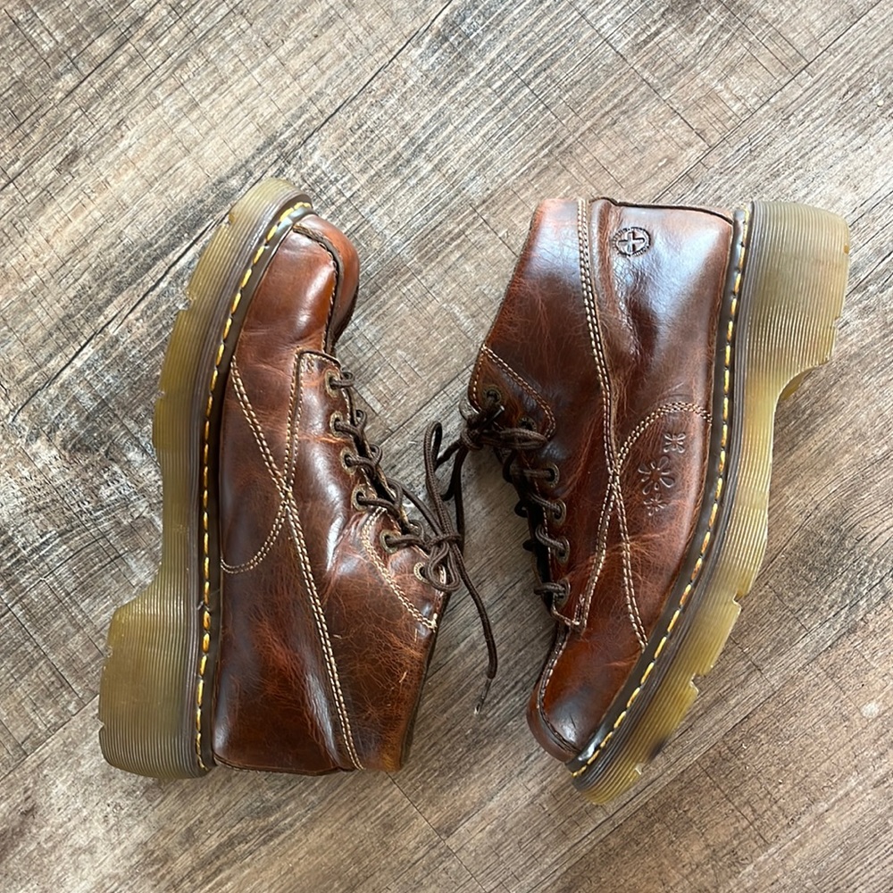 Doc martens brown booties 8UK 10 US